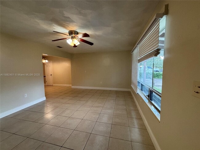 Building Photo - 1830 NW 88th Terrace