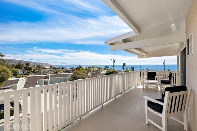 Building Photo - 265 Grandview St