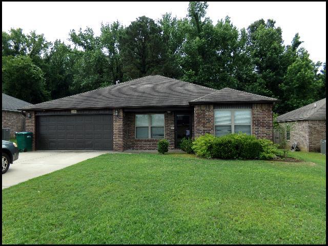 Building Photo - 2104 Fern Valley Dr