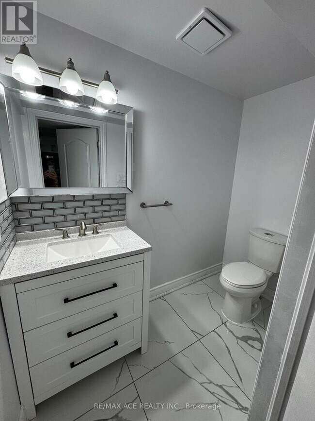 Photo du bâtiment - 17 Meekings Dr