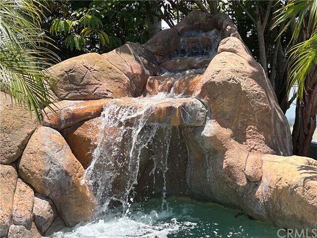 Building Photo - 51 Coronado Pointe