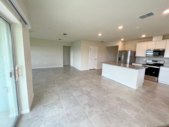 Foto del edificio - 1139 Sugarwood St
