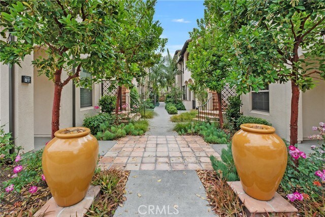 Foto principal - 717 Spring Gdn