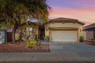 Building Photo - 2624 W Beautiful Ln