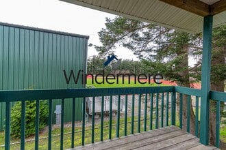 Building Photo - 106 S Main St