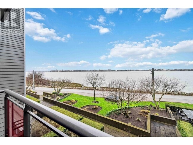 Building Photo - 14300 Riverport Way