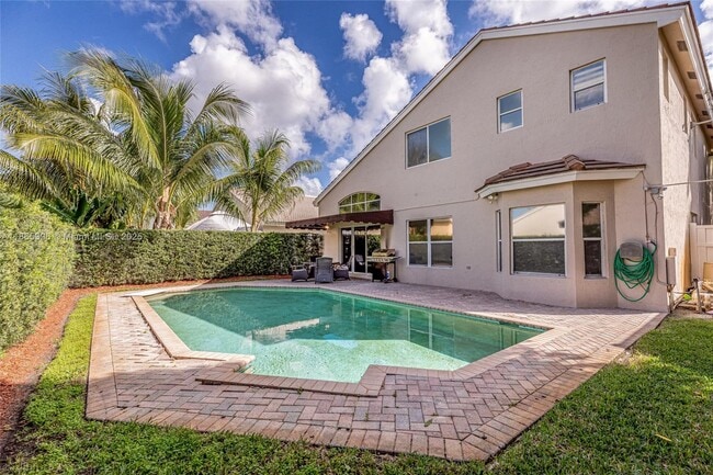 Foto del edificio - 4913 SW 32nd Way
