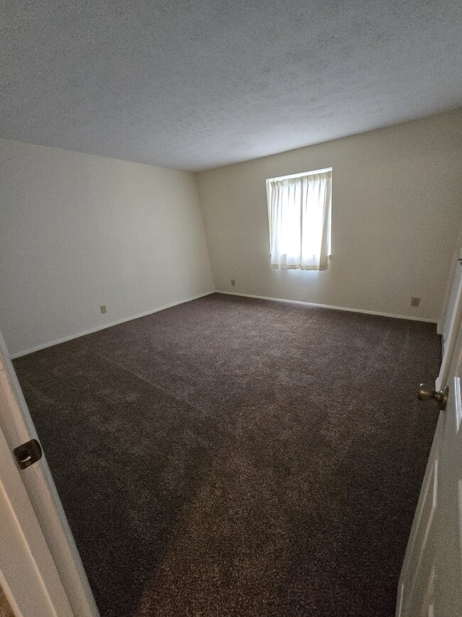 Bedroom from door way view - Pebble Creek