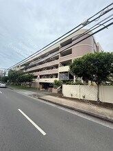 Building Photo - 1634 Nuuanu Ave