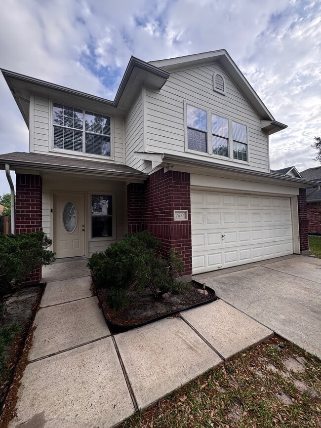 Building Photo - 1411 Hallcroft Ln