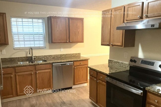 Foto del edificio - 715 Carlton Pointe Way