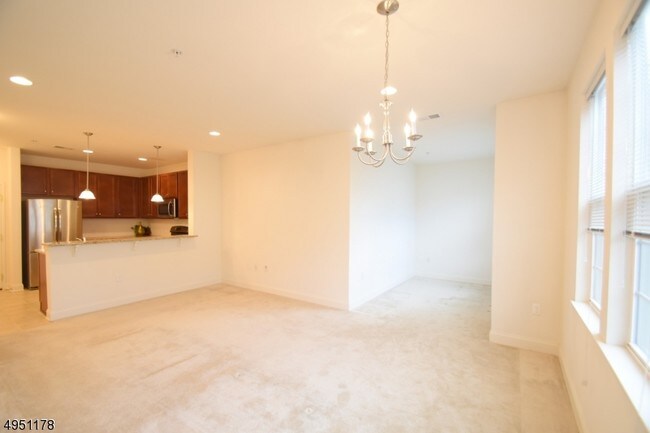 Foto del edificio - 3311 Ramapo Ct