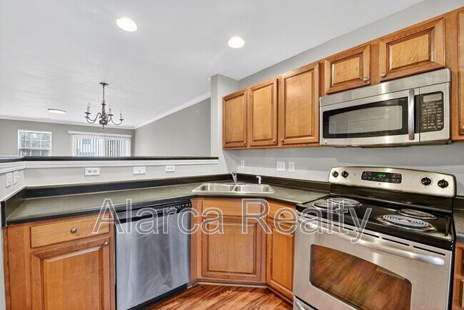 Foto del edificio - 11022 Derryrush Ave