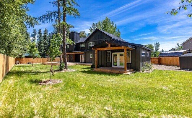 Foto del edificio - 84 Wedgewood Ln