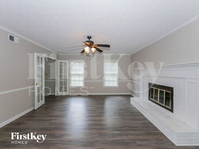 Foto del edificio - 180 Windsor Dr