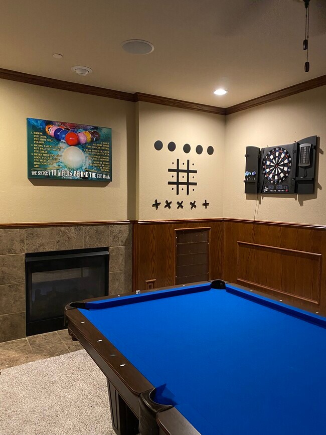 Foto del edificio - 469 Busher Dr