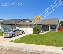 Building Photo - 3203 Village Green St