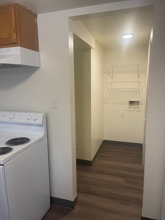 Three Bedroom Laundry Area - North Ridge Heights