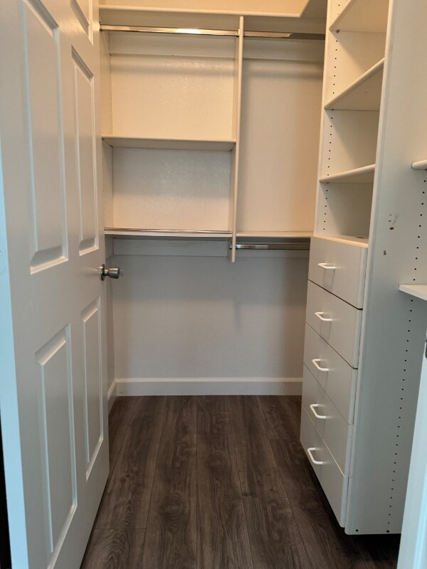 Foto del edificio - 1295 N Ash St