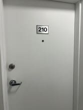 Building Photo - 630 Cummings Ave