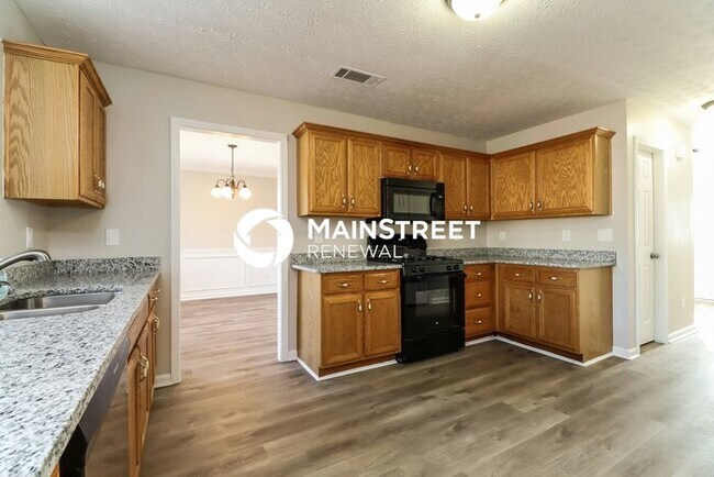Foto del edificio - 4 Bedroom Pet-Friendly Home in Ellenwood, ...