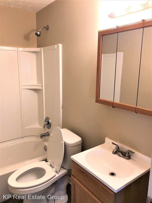 Building Photo - 3 br, 1 bath House - 2527 Lexington Ave