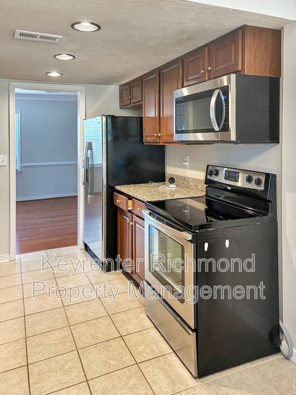 Foto del edificio - 1513 Jacquelin St