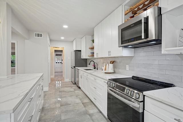 Building Photo - 6935 Helsem Way