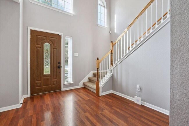 Foto del edificio - 3700 Harvey Penick Dr