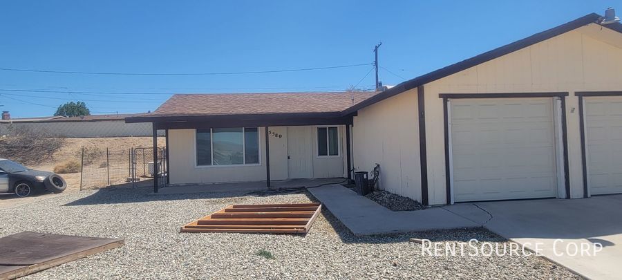 Foto principal - 3 Bedroom 2 Bath Single Family Home in Bar...