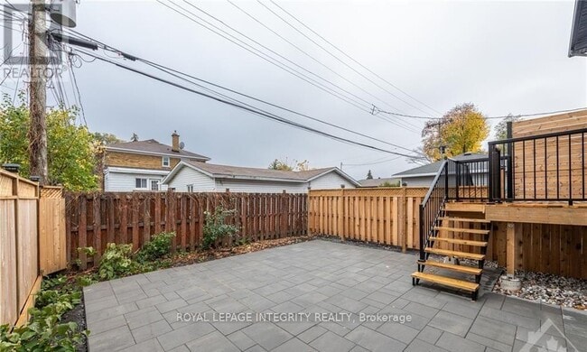 Building Photo - 366 Fullerton Ave