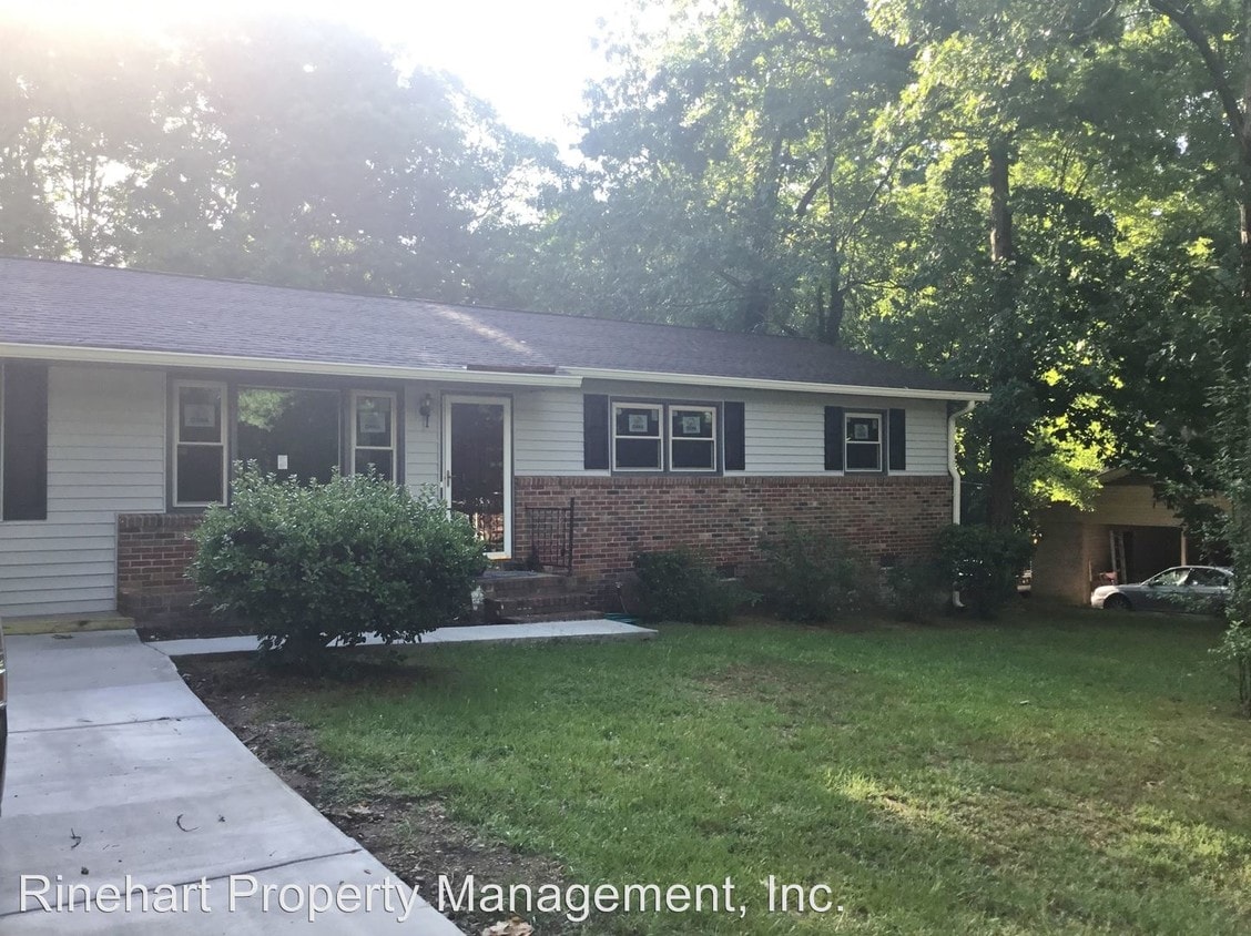 Primary Photo - 1601 University Park Dr