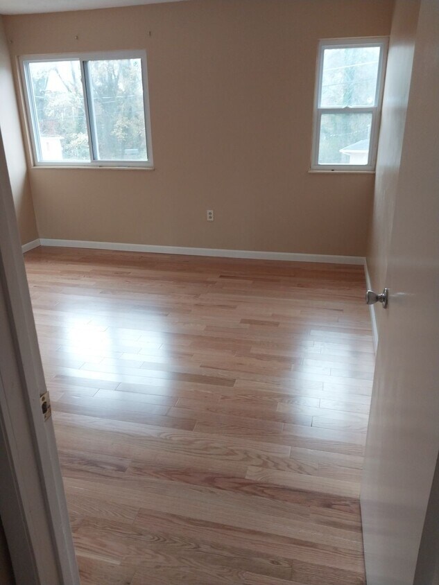 Foto principal - 109 Wade Ln