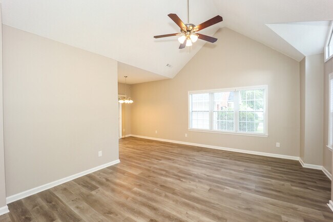 Foto del edificio - 719 S Fairfield Dr