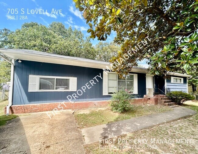 Building Photo - Eastridge 3Bed/2Bath House: Central AC and...