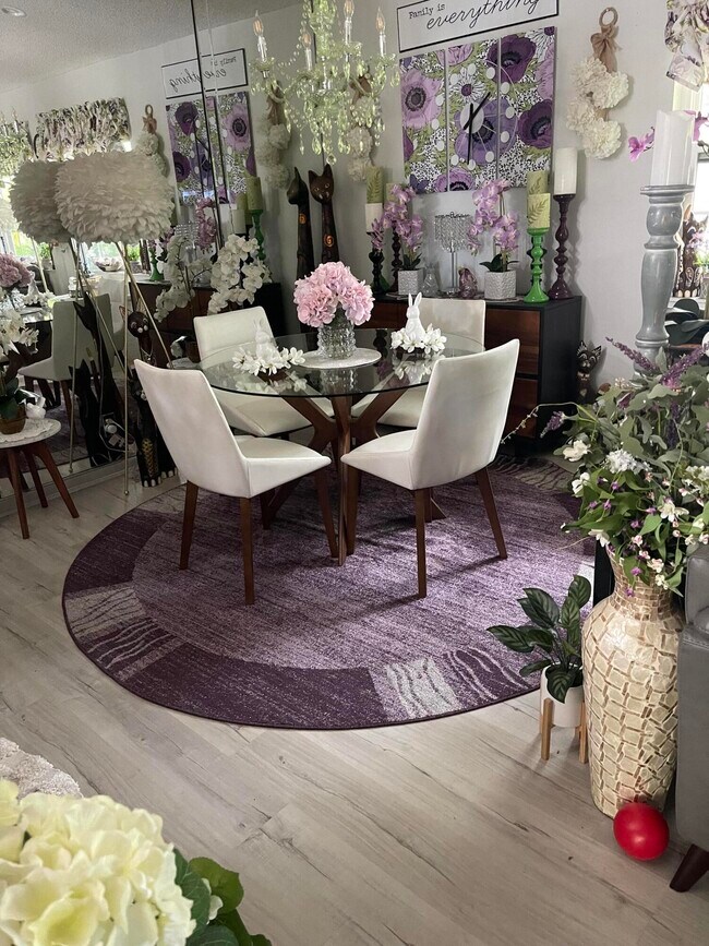 Foto del edificio - 3355 Jog Park Dr