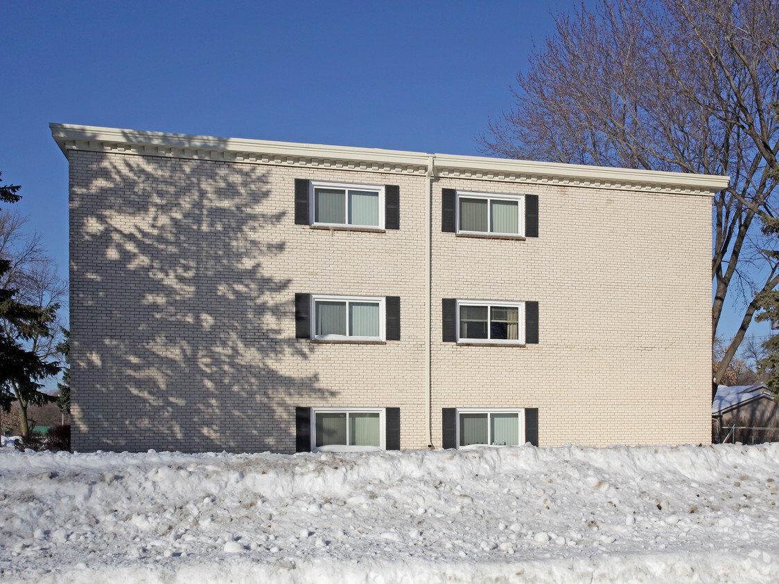 Building Photo - Emerson Apartments