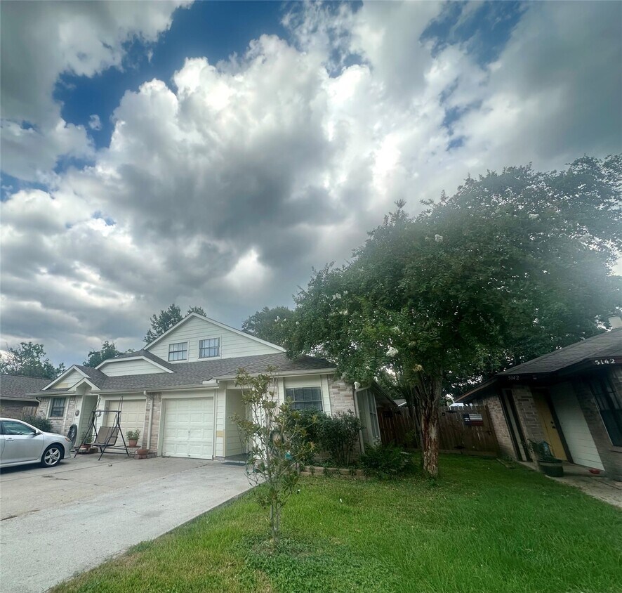 Primary Photo - 5144 Beaverhill Dr