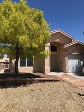 Building Photo - 4069 Tierra Venado Dr