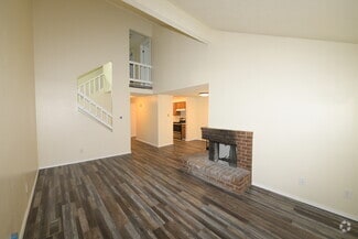 Building Photo - 1228 46th Pl SE