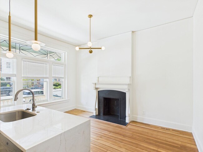 Foto del edificio - 2620 Hanover Ave