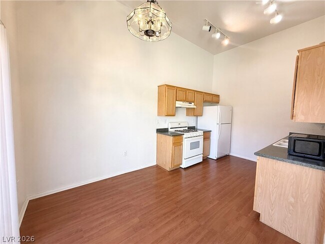 Foto del edificio - 3320 Cactus Shadow St