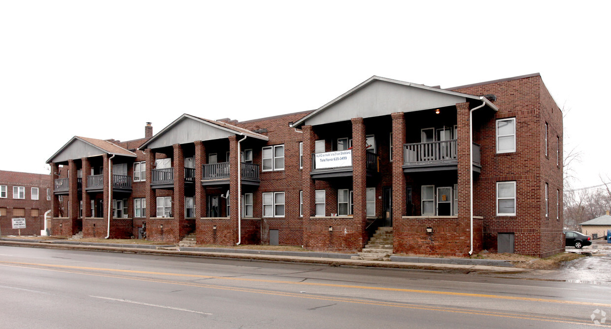 Foto del edificio - Washington Village Apartments