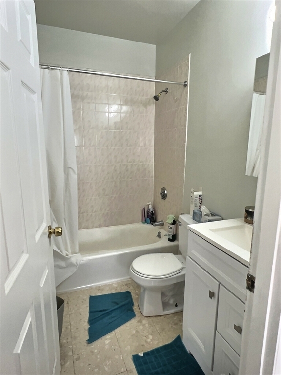 Foto principal - 1486 Beacon St