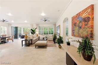 Building Photo - 2843 Tiburon Blvd E