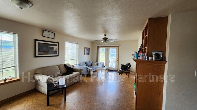 Foto del edificio - 203 W Coal Creek Dr
