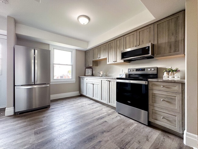 Photo du bâtiment - Diver Belt Drive Housem