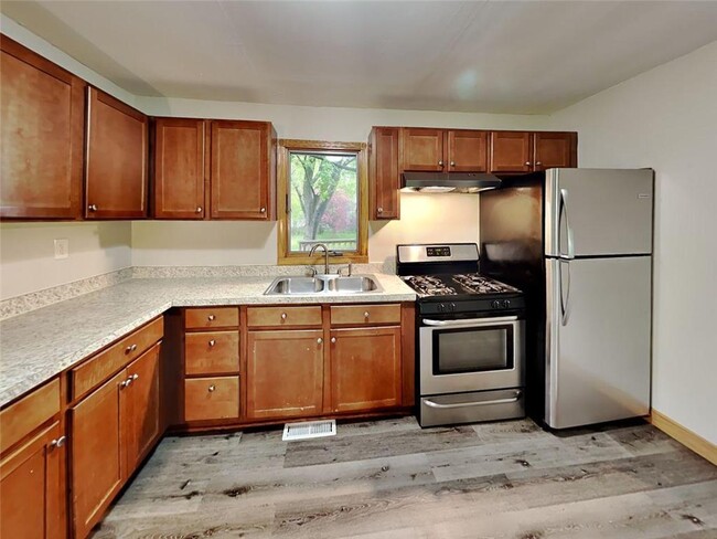Foto del edificio - 2077 Oakwood Dr