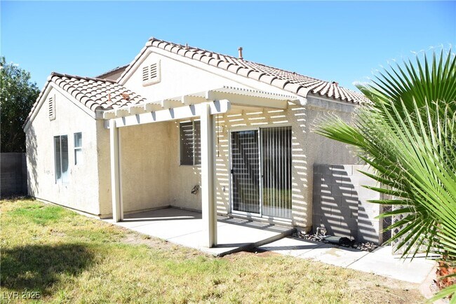 Foto del edificio - 7804 Wavering Pine Dr
