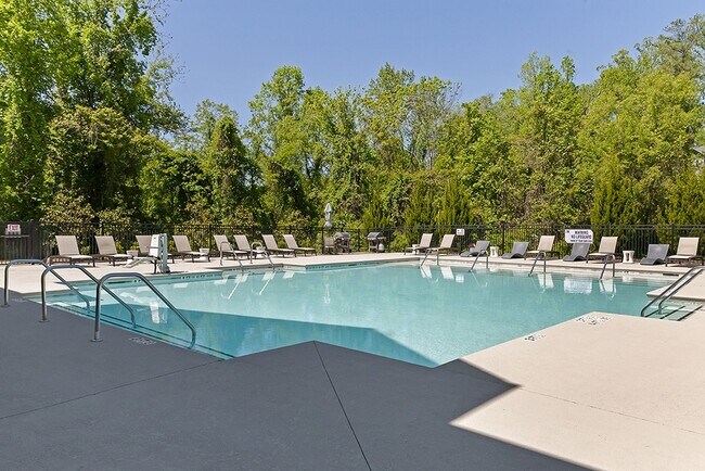 Foto del edificio - Skyland Exchange Apartments